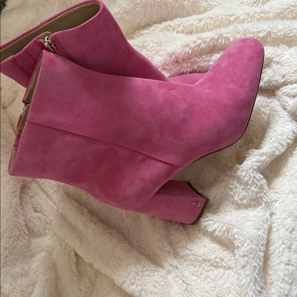 Sam Edelman Fuchsia Suede Heeled Boots